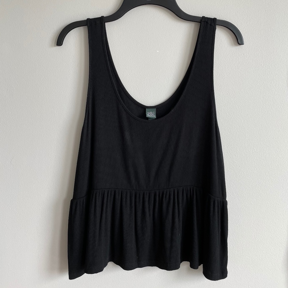 Black Flowy Tank Top - wild fable - L